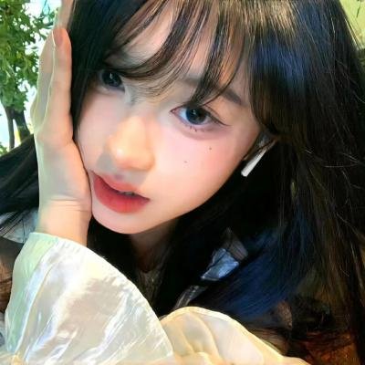 女孩梦三十